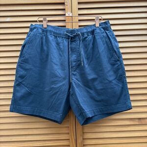 Faherty men’s navy blue shorts size medium